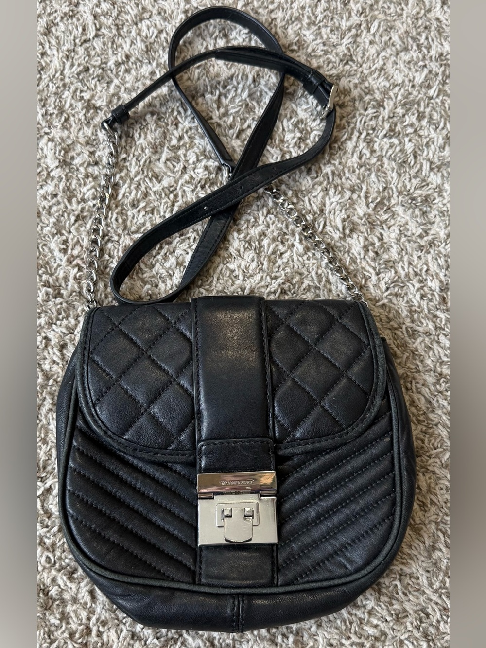 Michael Kors Elisa Medium Quilted Messenger bag | Push Lock Closure